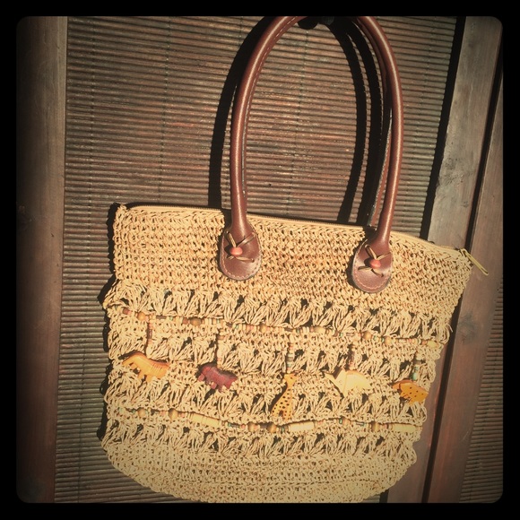 Cappelli Straworld- Cute Straw Purse - Picture 6 of 8